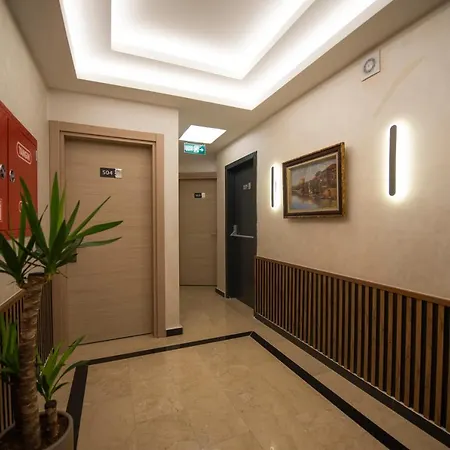Hotel Vera Life *
